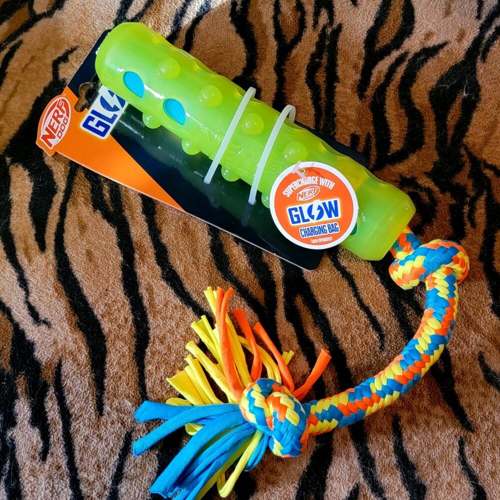 Nerf Dog Glow Rope Toy New!